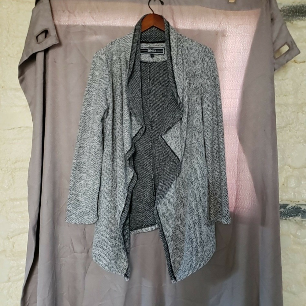 BNCI By Blanc Noir Cardigan Sweater Womens Large Gray Open Front Knit Waterfall